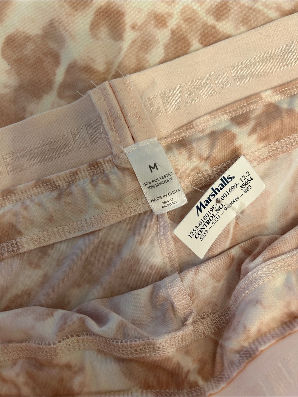 Danskin Women’s Pale Pink Tie-Dye Pajama Set Medium - Picture 5 of 5